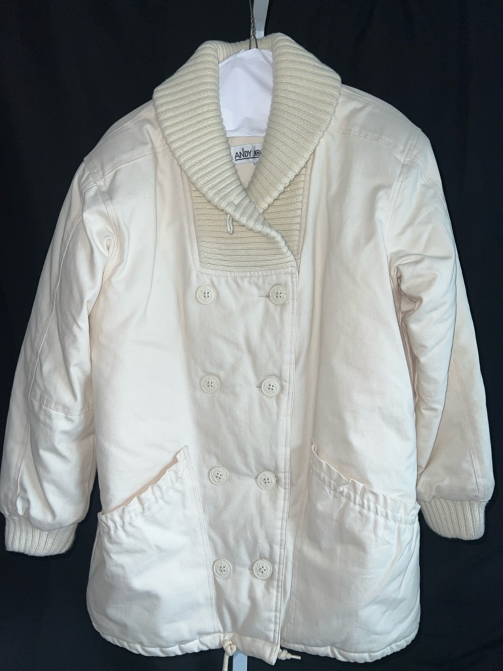 Andy John’s Vintage 1980s Cream Shawl Collar Puffer Jacket Size 7/8 Dry Cleaned